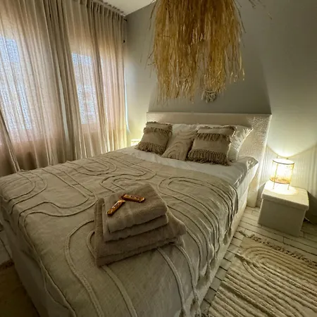 Poznan Airport Apartments Nowe Ogrody Comfort Apartmán *