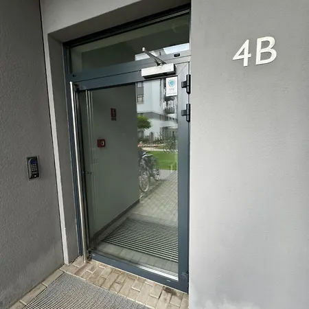 Apartment Airport Nowe Ogrody I 24h Check In