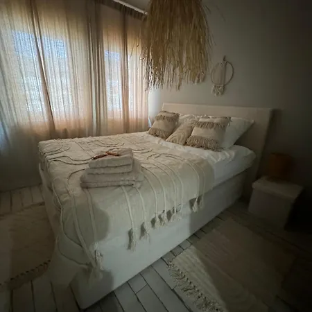 Poznan Airport Apartments Nowe Ogrody Comfort Apartmán