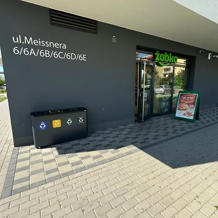 Poznan Airport Apartments Nowe Ogrody Comfort Apartmán Poznaň